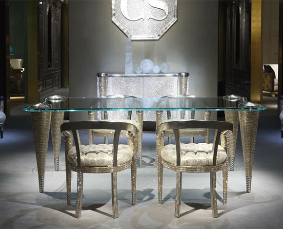 تشكيلة Rampazzi Crystal Dining: ابتكارات مميّزة لغرف السفرة